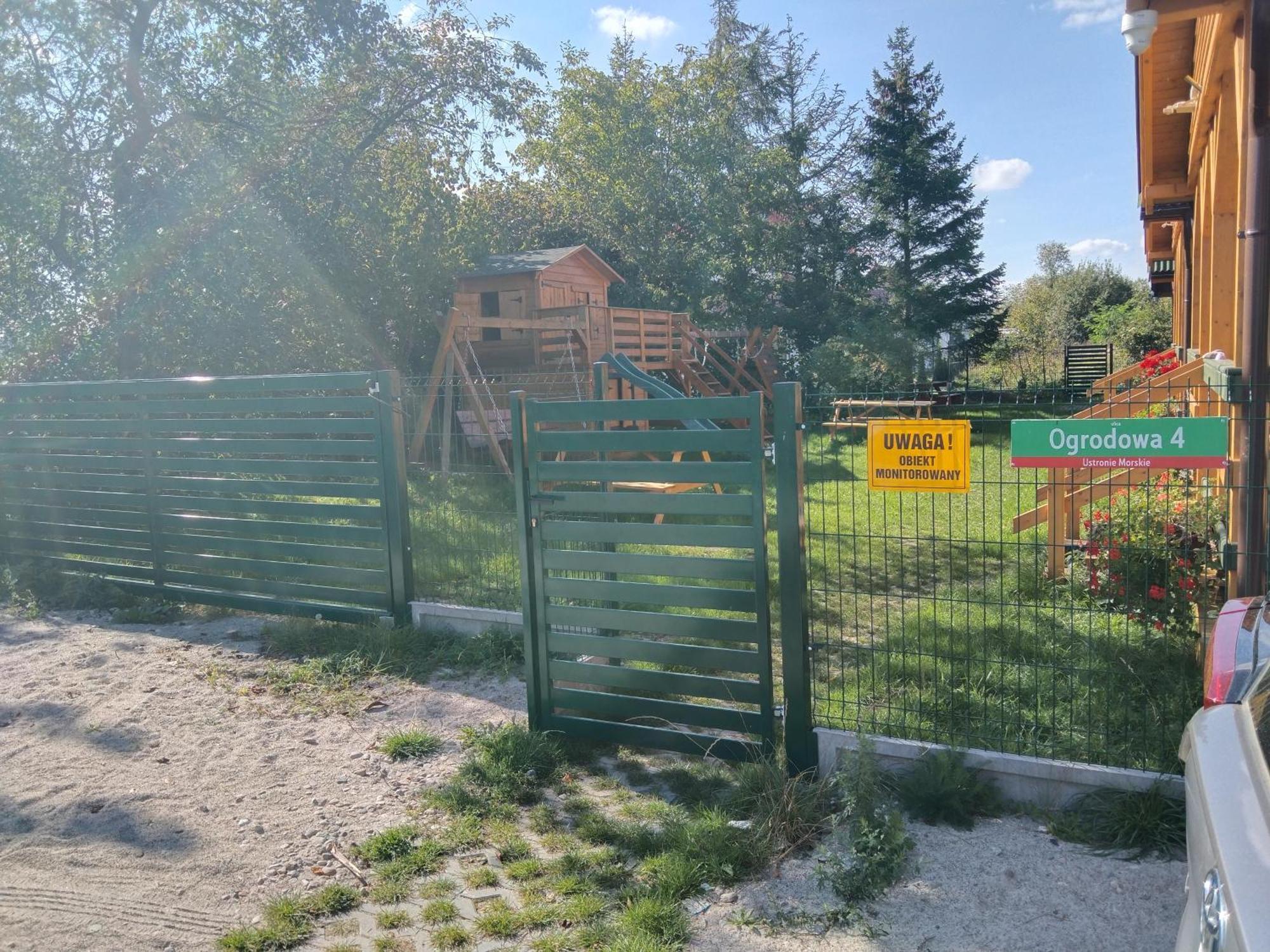 Domek Drewniany Nad Morzem Caloroczny Ustronie Morskie Exterior photo