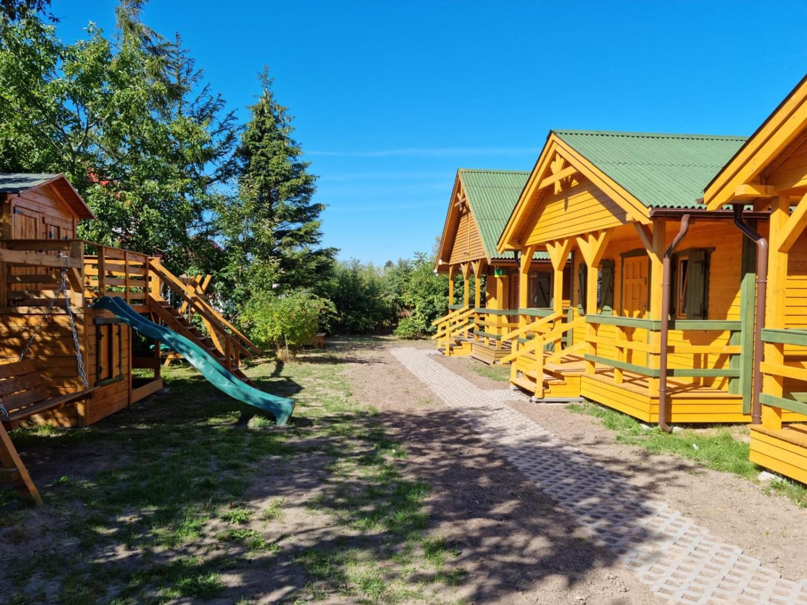 Domek Drewniany Nad Morzem Caloroczny Ustronie Morskie Exterior photo