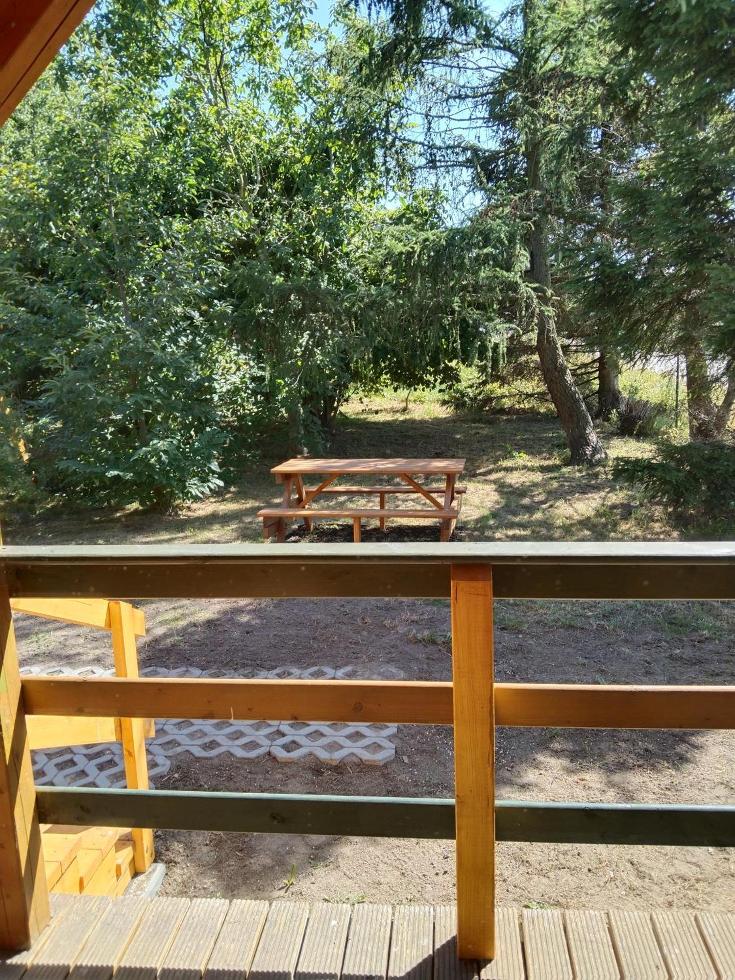 Domek Drewniany Nad Morzem Caloroczny Ustronie Morskie Exterior photo